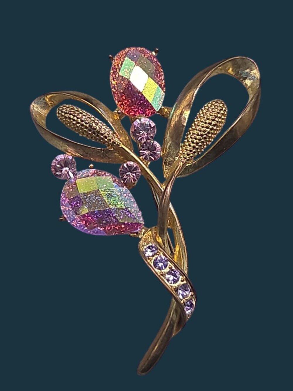 Vintage Style 14K Gold Plated Pink AB Iridescent Flower Bud Brooch Pin